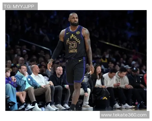 赞扬大卫-詹姆斯的表现，称他为球队的核心力量